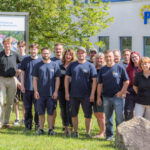 Das wachsende PfB-Team im Juli 2022 Foto: PfB GmbH & Co. Prüfzentrum für Bauelemente KG