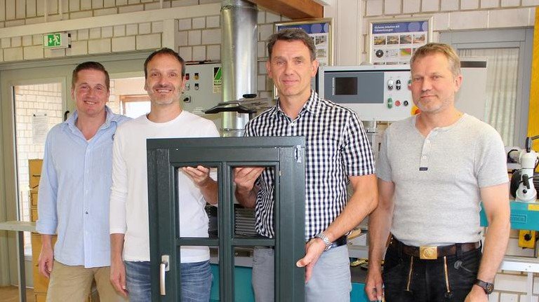 Holzfachschule Bad Wildungen vertieft Fensterbau-Technik