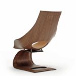 Der japanische Architekt Tadao Ando betrachtet seinen Dream Chair als eine Metamorphose des skulpturalen Minimalismus von Hans J. Wegner Fotos: Carl Hansen & Son
