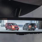 Der_neue_Mercedes-Benz_Vito_Kastenwagen_–_Interieur,_digitaler_Innenspiegel___The_new_Mercedes-Benz_Vito_Panel_Van_–_Interior,_digital_rear-view_mirror_