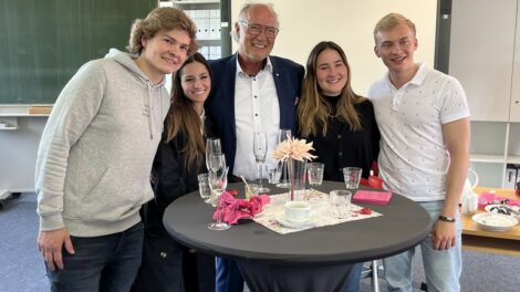 Stiftung von Der Kreis fördert Möfa in Köln